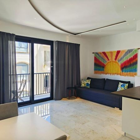Luxury Garden View At Spinola Bay St Julians Apartamento St. Julian's Exterior foto